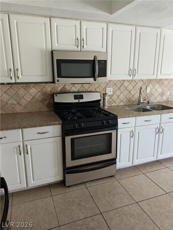 $2,399 | 167 Coventry Drive, Henderson, NV 89074