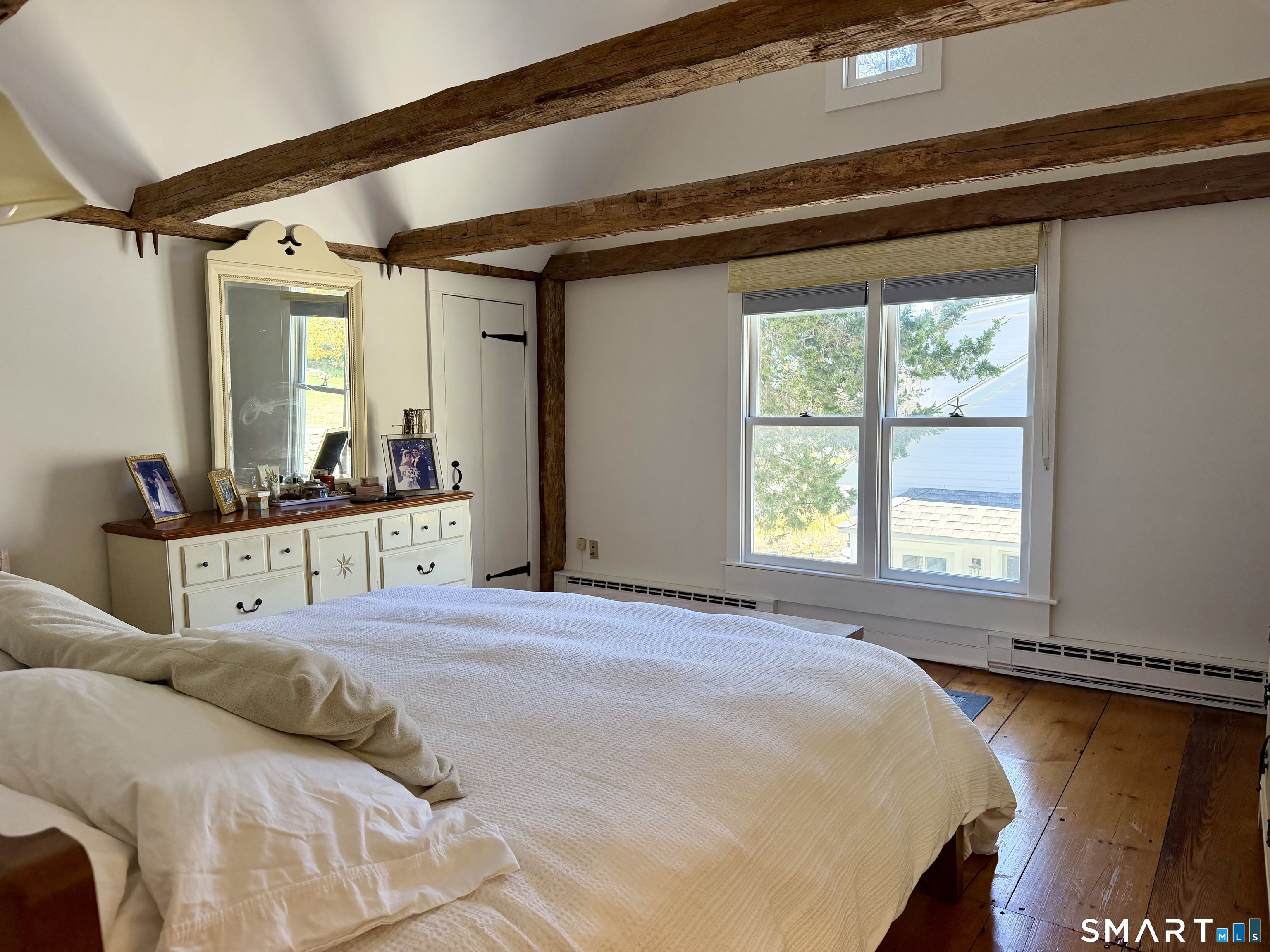 509 Boston Post Road Madison, CT 06443 - Photo 25 of 34 2nd Floor Primary.