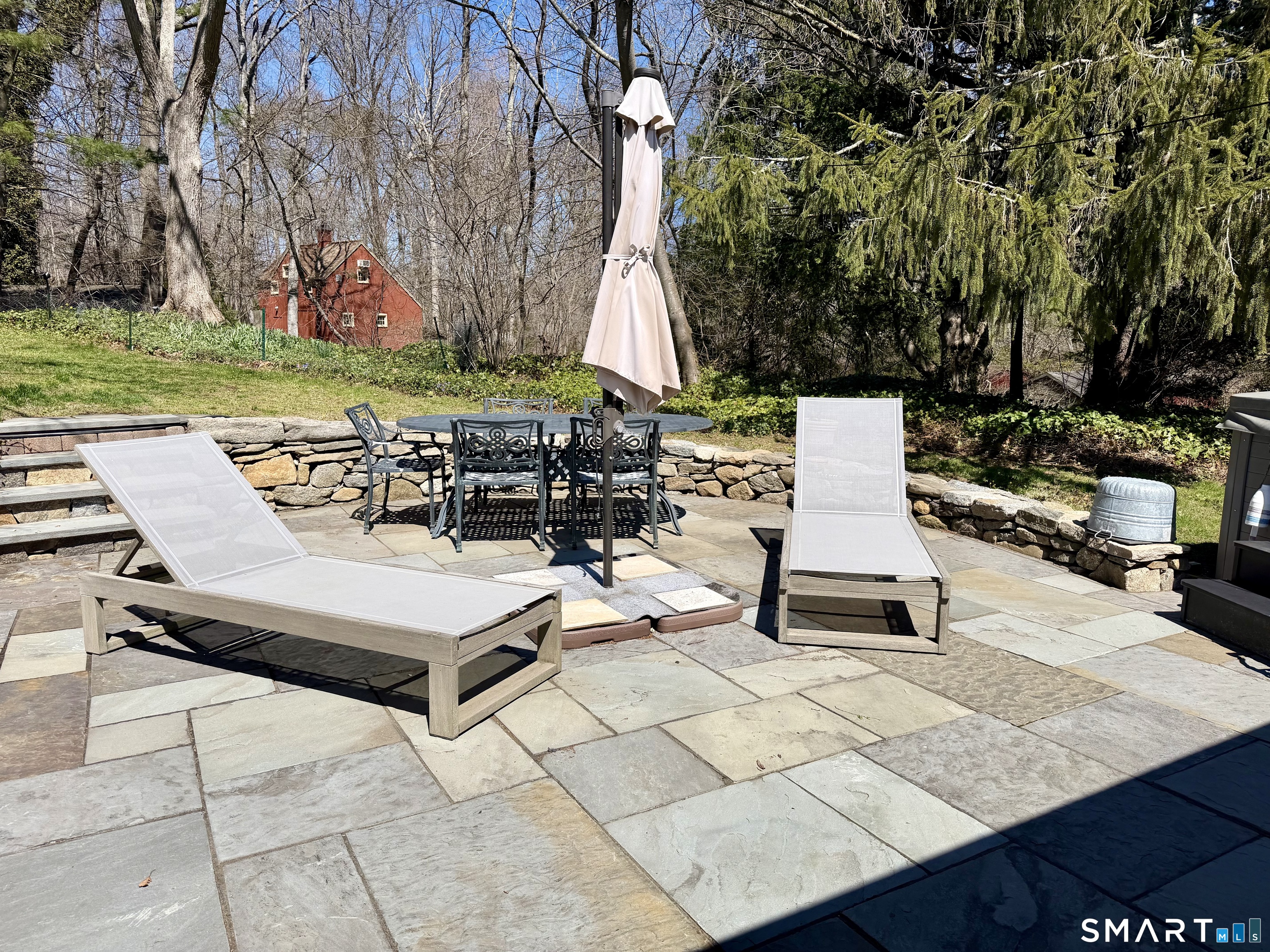 509 Boston Post Road Madison, CT 06443 - Photo 7 of 34