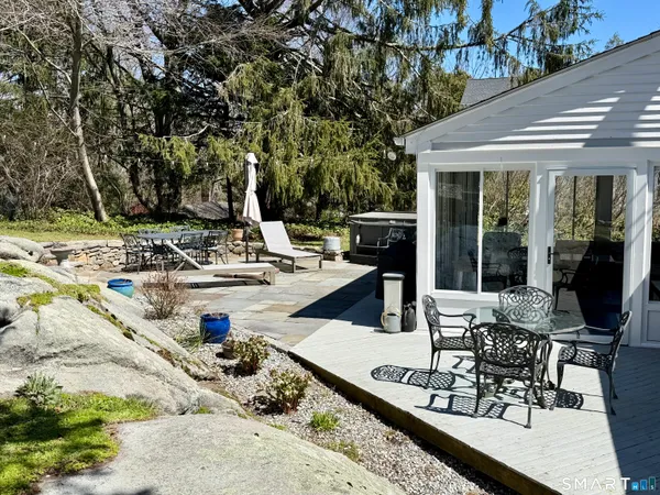 $12,000 | 509 Boston Post Road, Madison, CT 06443