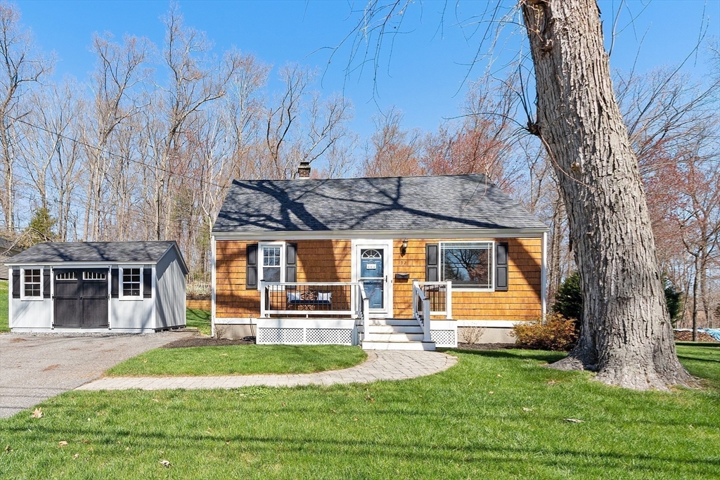 132 Northgate Road Northborough, MA 01532 - Photo 2 of 32 Gallery Image 2