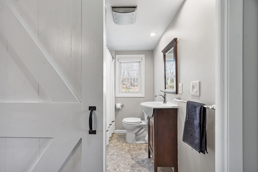 132 Northgate Road Northborough, MA 01532 - Photo 23 of 32 Gallery Image 23