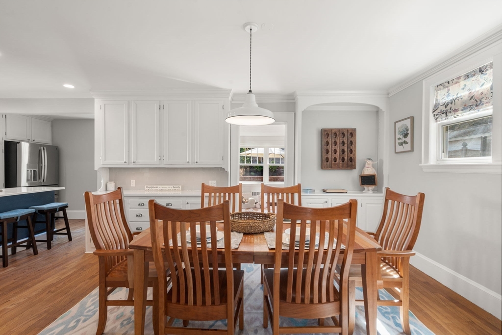 13 Longfellow Road Reading, MA 01867 - Photo 16 of 39 Gallery Image 16
