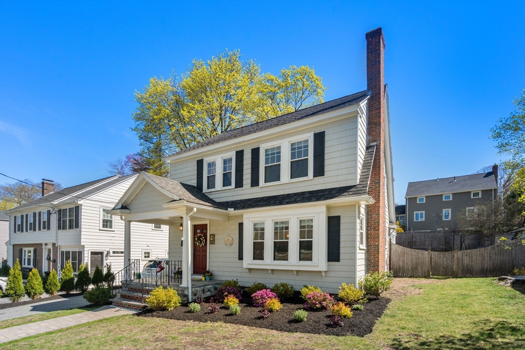 13 Longfellow Road Reading, MA 01867 - Photo 36 of 39 Gallery Image 36