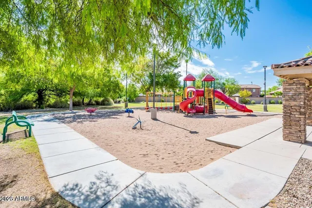$2,700 | 13604 West Rovey Avenue, Litchfield Park, AZ 85340