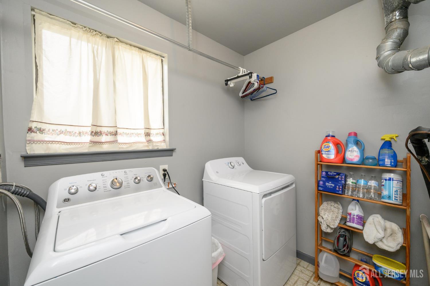 20 Snowdrift Lane Howell, NJ 07731 - Photo 19 of 35