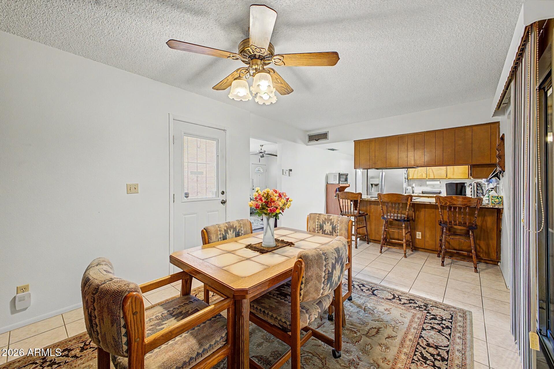 314 West Pinon Avenue Gilbert, AZ 85233 - Photo 7 of 24