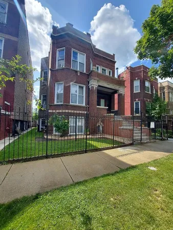 $1,400 | 2616 South Millard Avenue, Unit GARDEN, Chicago, IL 60623