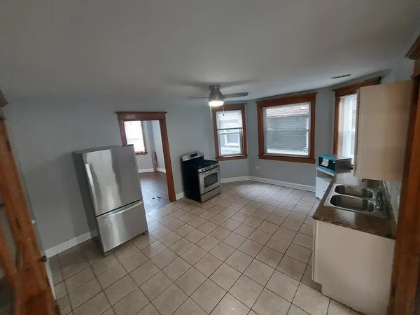 $1,400 | 2616 South Millard Avenue, Unit GARDEN, Chicago, IL 60623