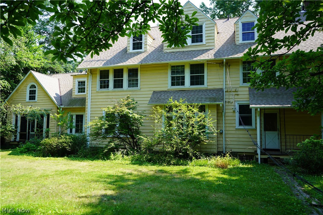 2481 Edgehill Road Cleveland, OH 44106 - Photo 4 of 27 Gallery Image 4