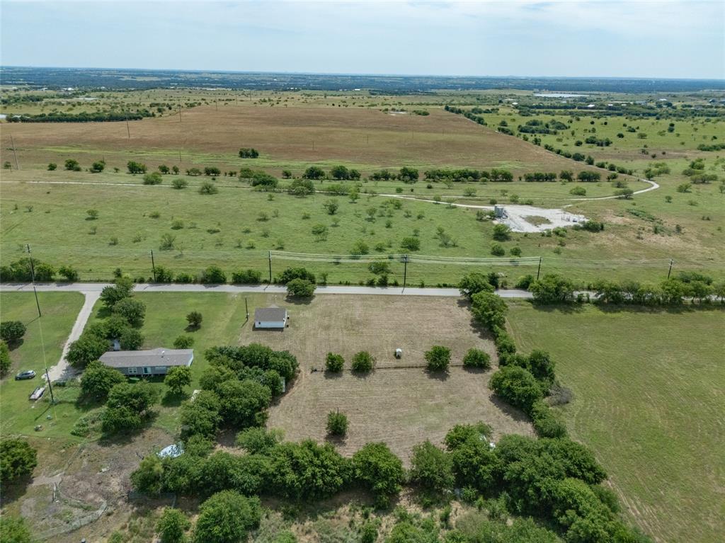 202 County Road 4511 Decatur, TX 76234 - Photo 10 of 36