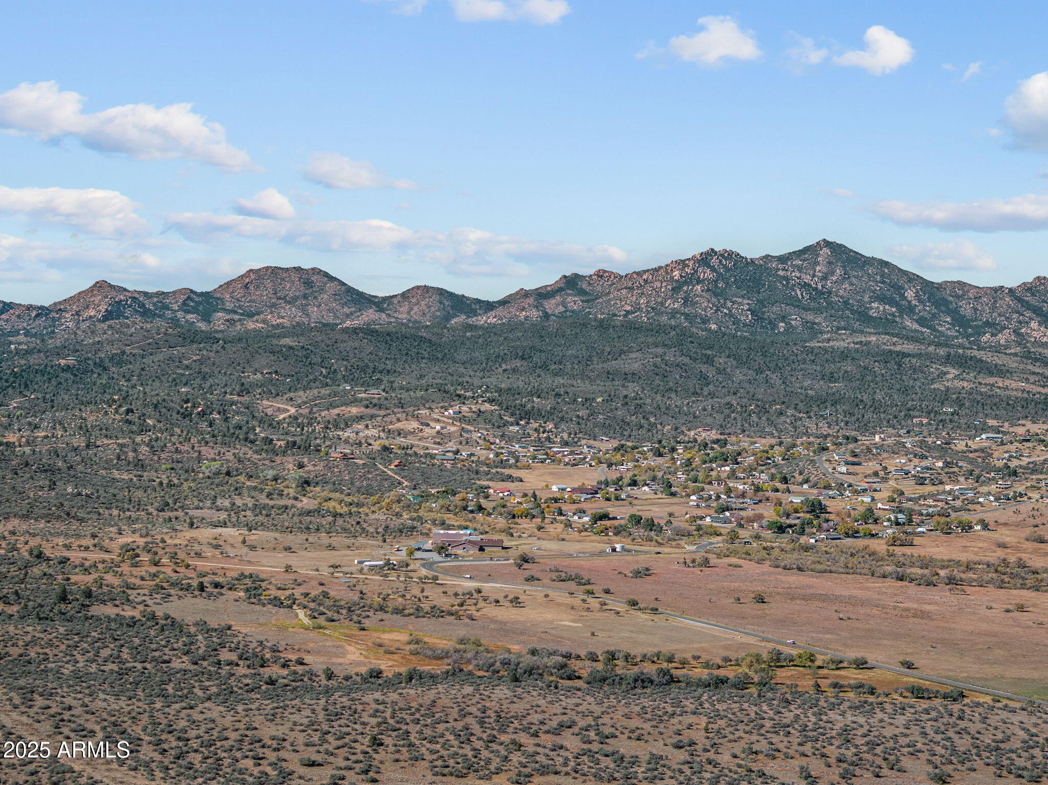 16057 Sickles Ranch Road Peeples Valley, AZ 86332 - Photo 37 of 39 a view of an ocean