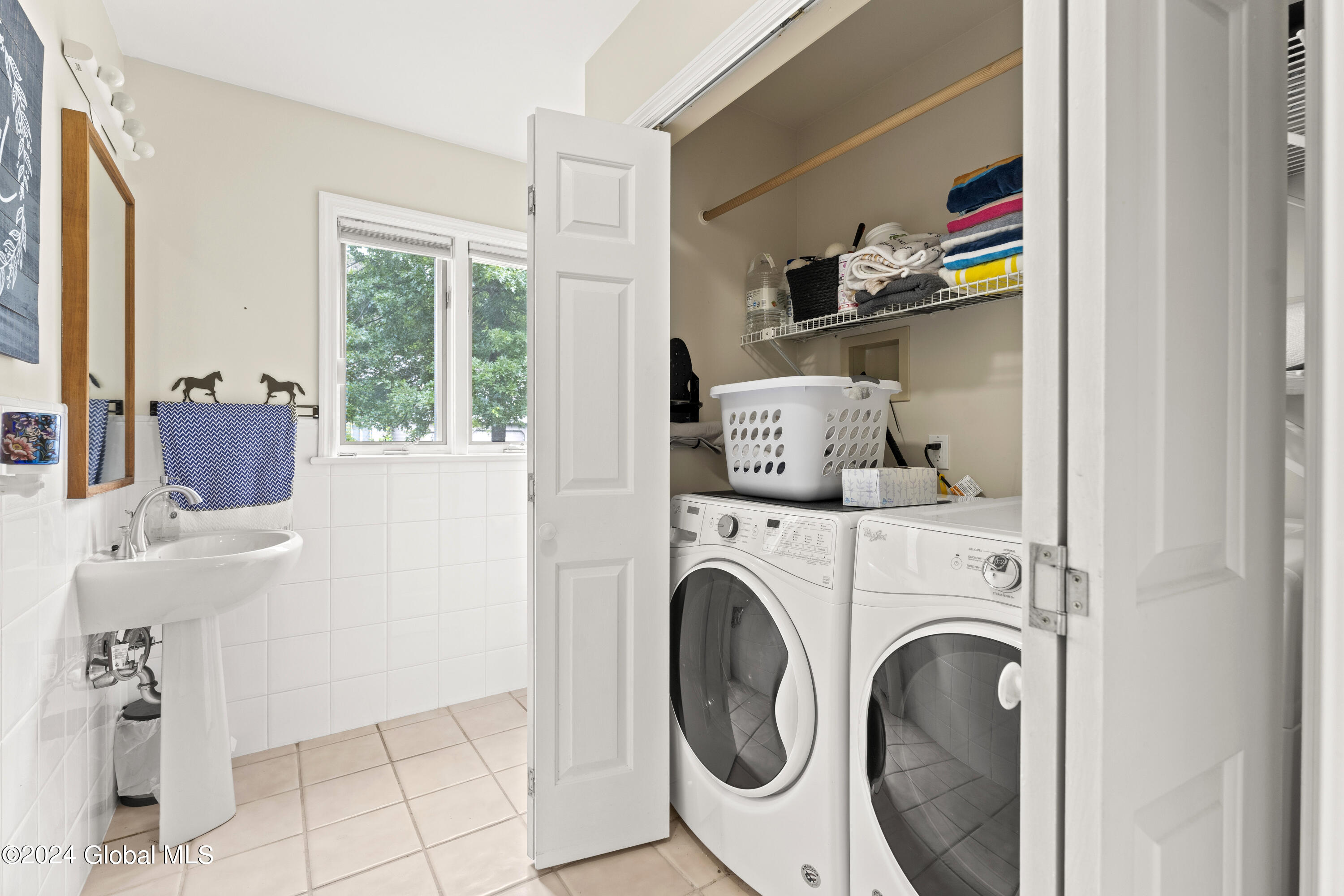 1 Pine Ridge Road Saratoga Springs, NY 12866 - Photo 18 of 33 1st Floor Powder Room/ Laundry
