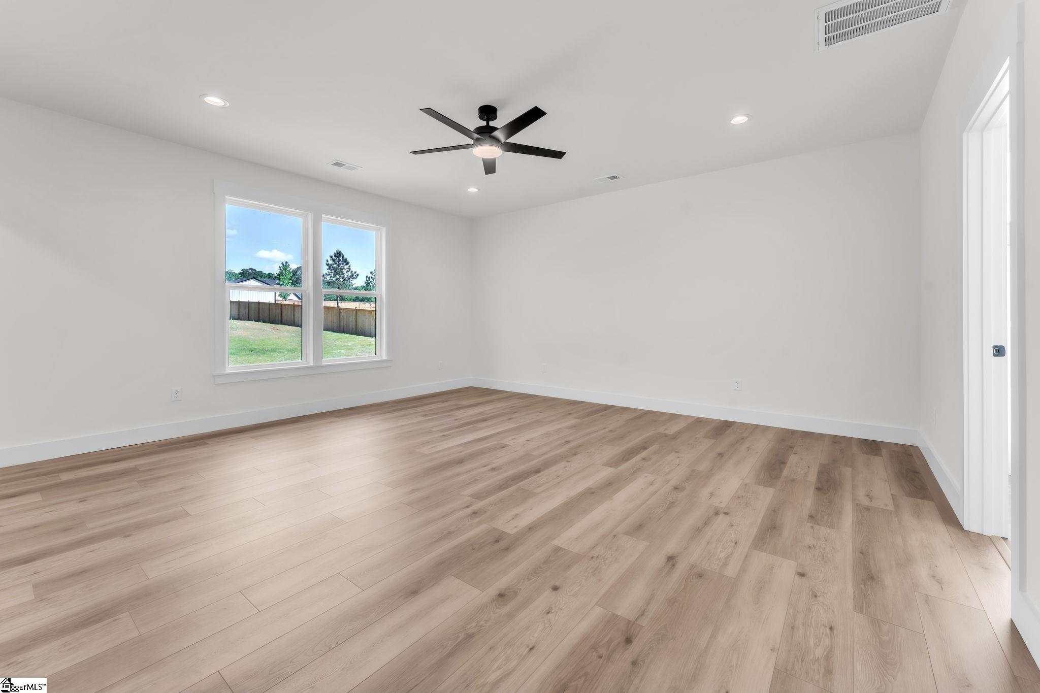 150 Babb Road Campobello, SC 29322 - Photo 15 of 33