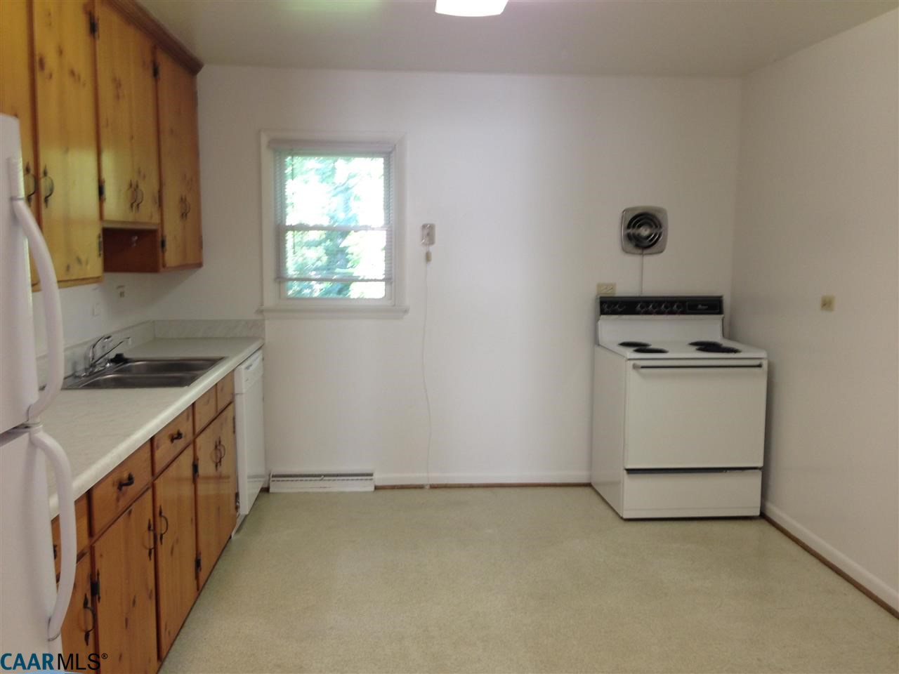 115 Westerly Avenue, Unit A Charlottesville, VA 22903 - Photo 3 of 8 Gallery Image 3