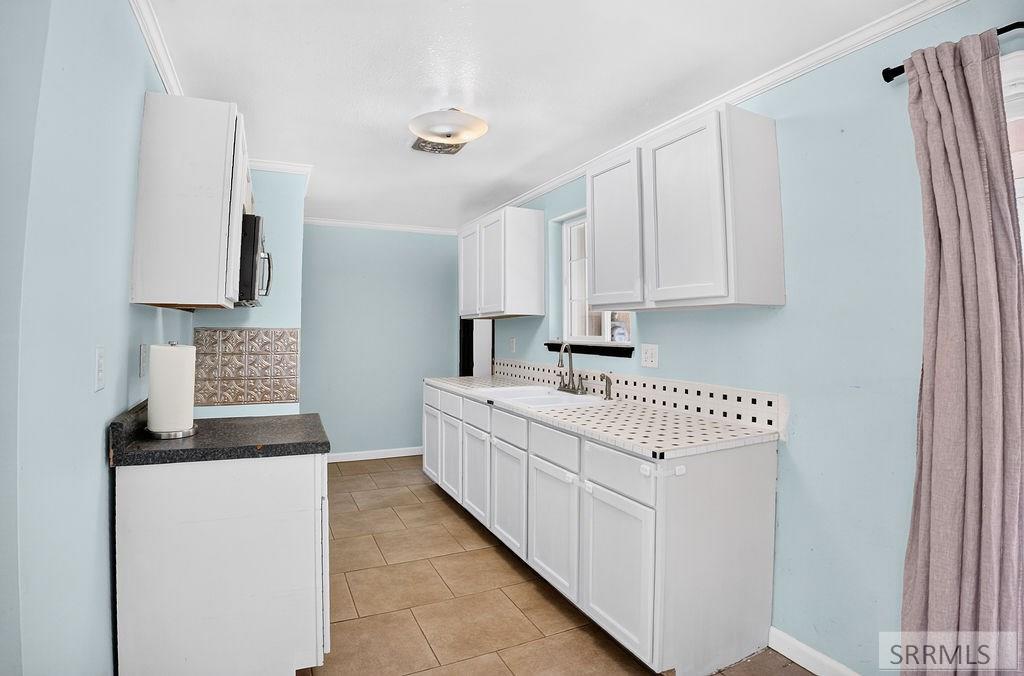 102 East Custer Street Aberdeen, ID 83210 - Photo 6 of 25