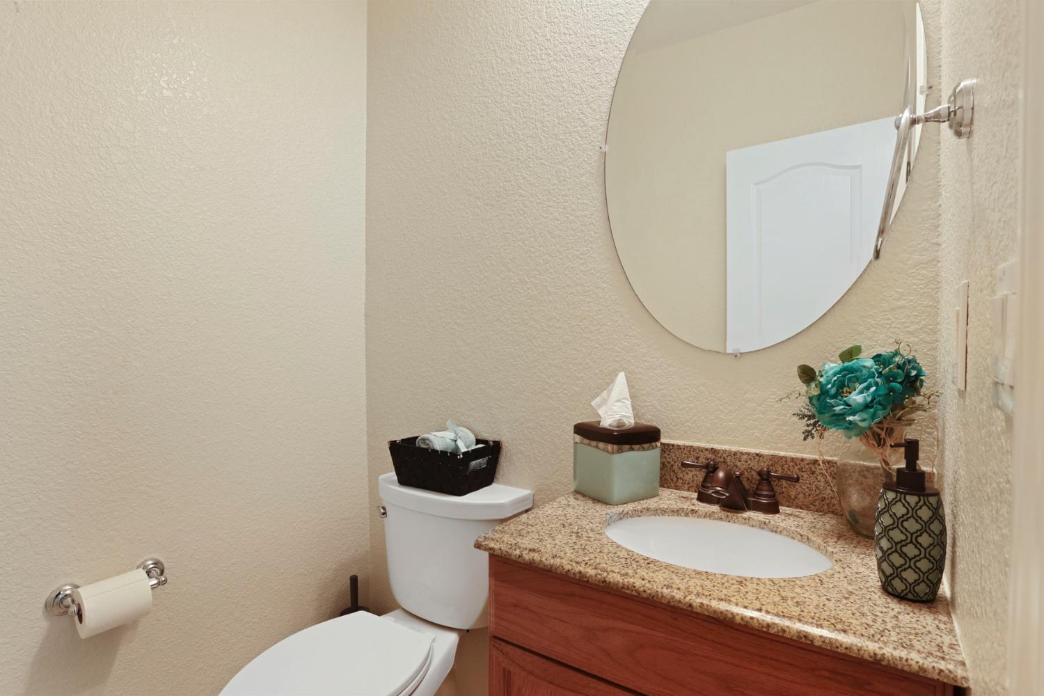 2805 Amir Drive Modesto, CA 95355 - Photo 14 of 60