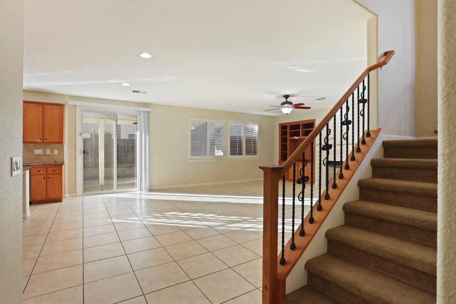 2805 Amir Drive Modesto, CA 95355 - Photo 15 of 60