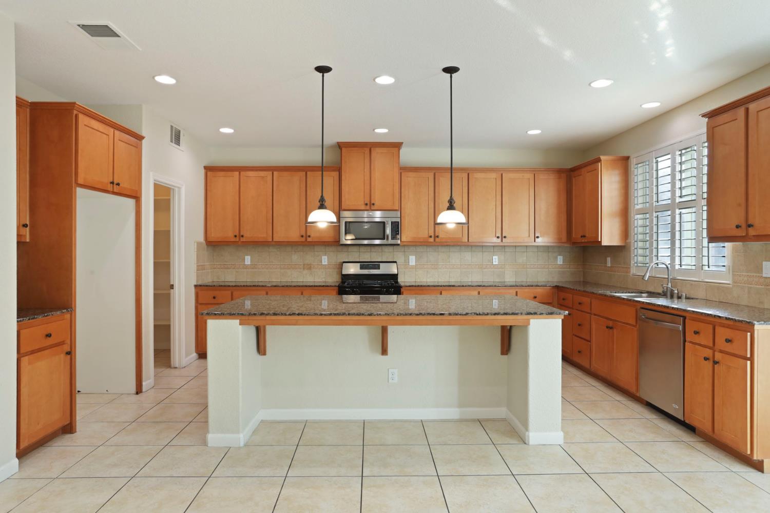 2805 Amir Drive Modesto, CA 95355 - Photo 19 of 60