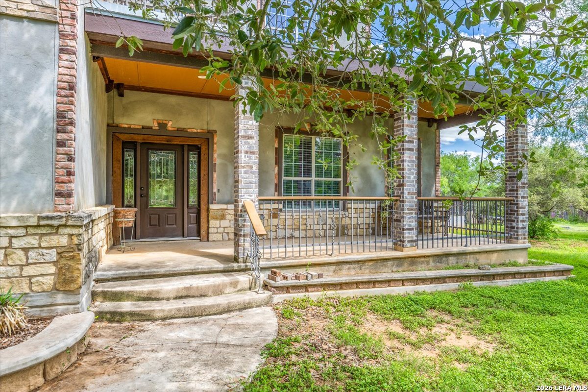 19590 Leal Road San Antonio, TX 78221 - Photo 1 of 42