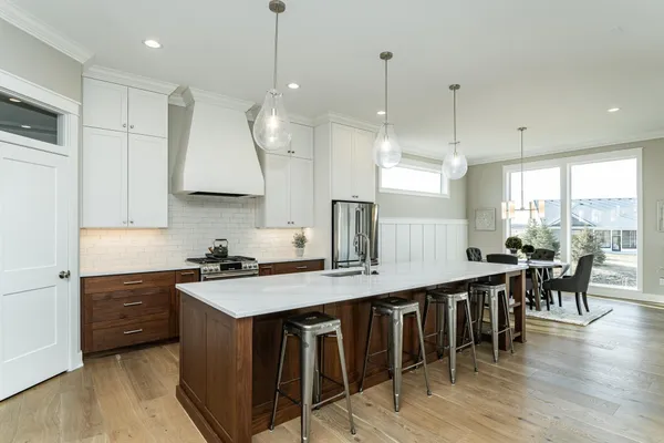 $880,000 | 2608 Bentley Drive Southwest, Rochester, MN 55902