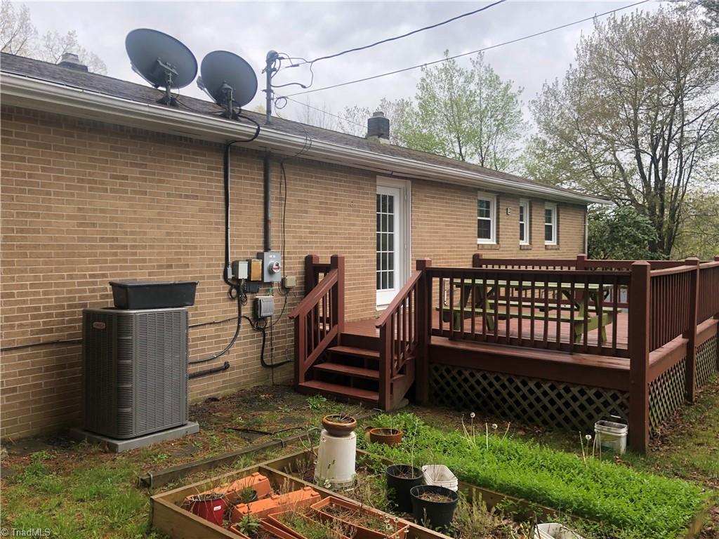 225 State Farm Road Boone, NC 28607 - Photo 11 of 11 Exterior Back
