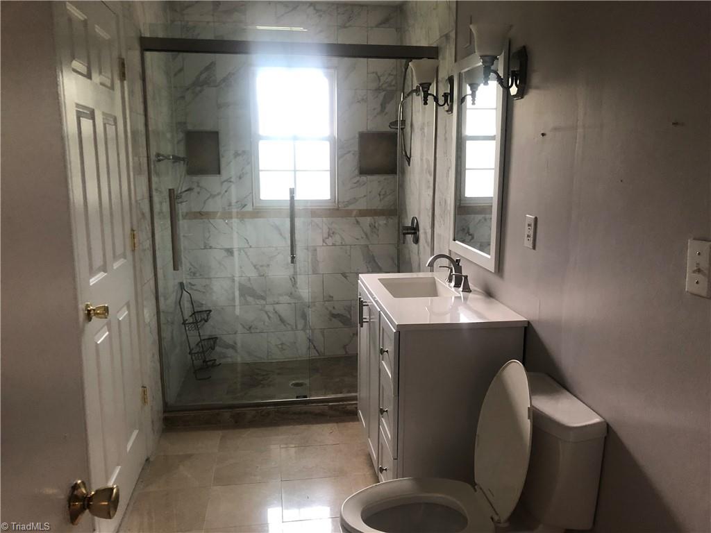 225 State Farm Road Boone, NC 28607 - Photo 8 of 11 Bathroom