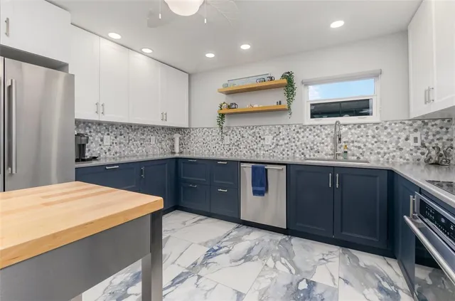 $649,900 | 1661 Swan Terrace, North Fort Myers, FL 33903