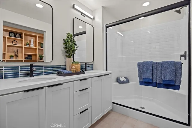 $667,990 | 1952 West Sycamore Drive, Compton, CA 90220