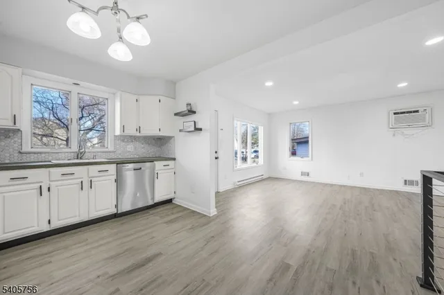 $450,000 | 12 Carlson Place, Lake Hiawatha, NJ 07034