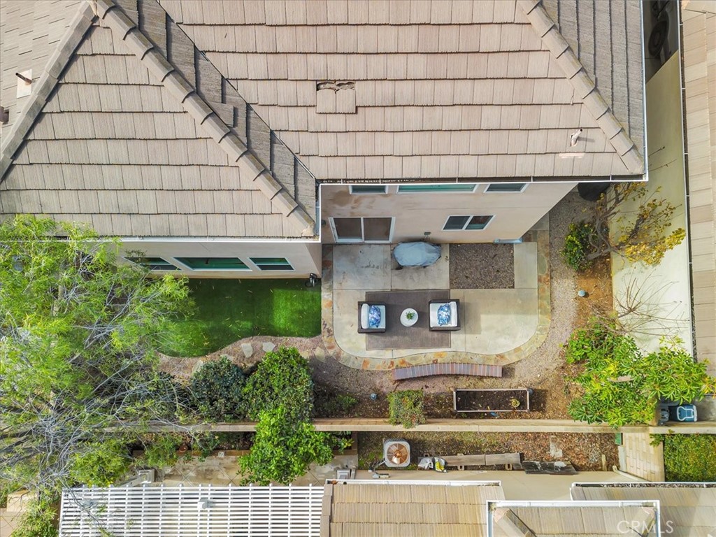 958 Baxter Parkway Brea, CA 92821 - Photo 40 of 50 a view of building with yard