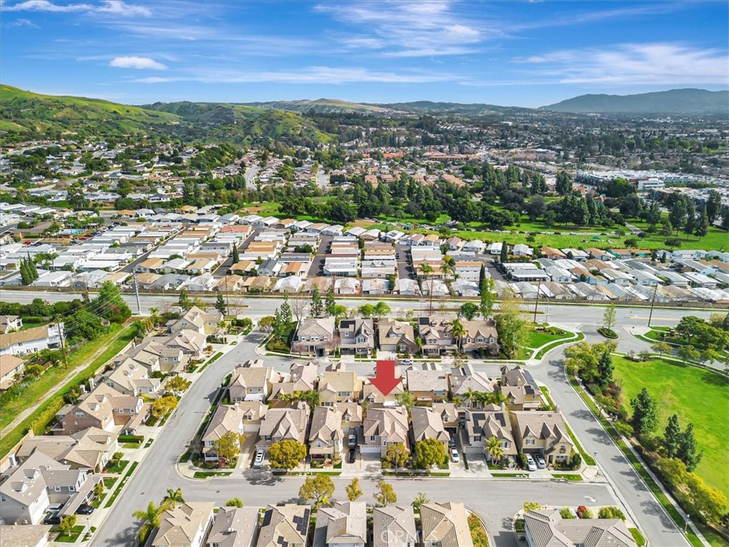 958 Baxter Parkway Brea, CA 92821 - Photo 43 of 50 an aerial view of residential houses with outdoor space