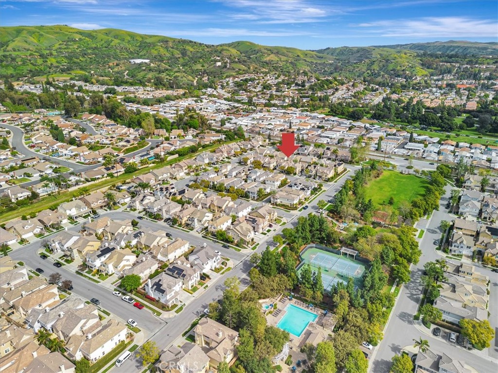 958 Baxter Parkway Brea, CA 92821 - Photo 49 of 50 an aerial view of residential houses with outdoor space and trees