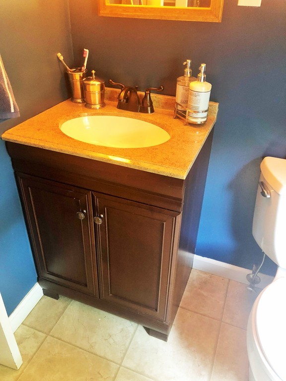 112 Maebeth Street Springfield, MA 01119 - Photo 18 of 23