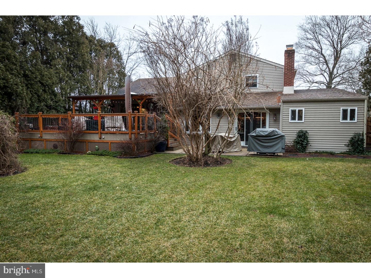 225 Waverly Road Southampton, PA 18966 - Photo 21 of 25 Exterior Back