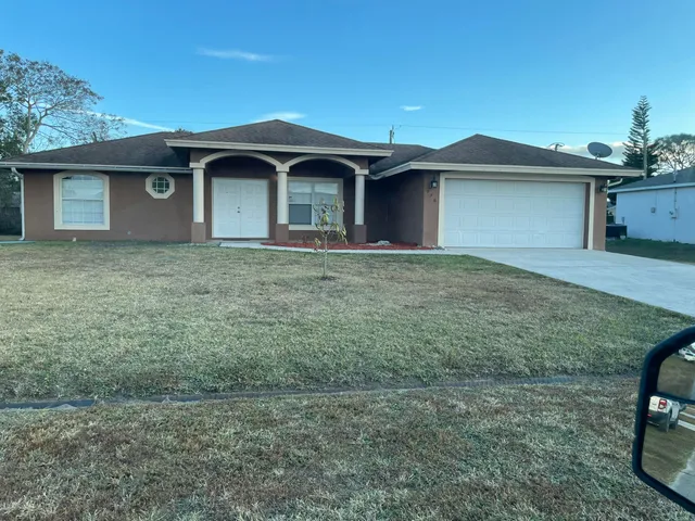 $2,400 | 976 Southwest Whittier Terrace, Port St. Lucie, FL 34953