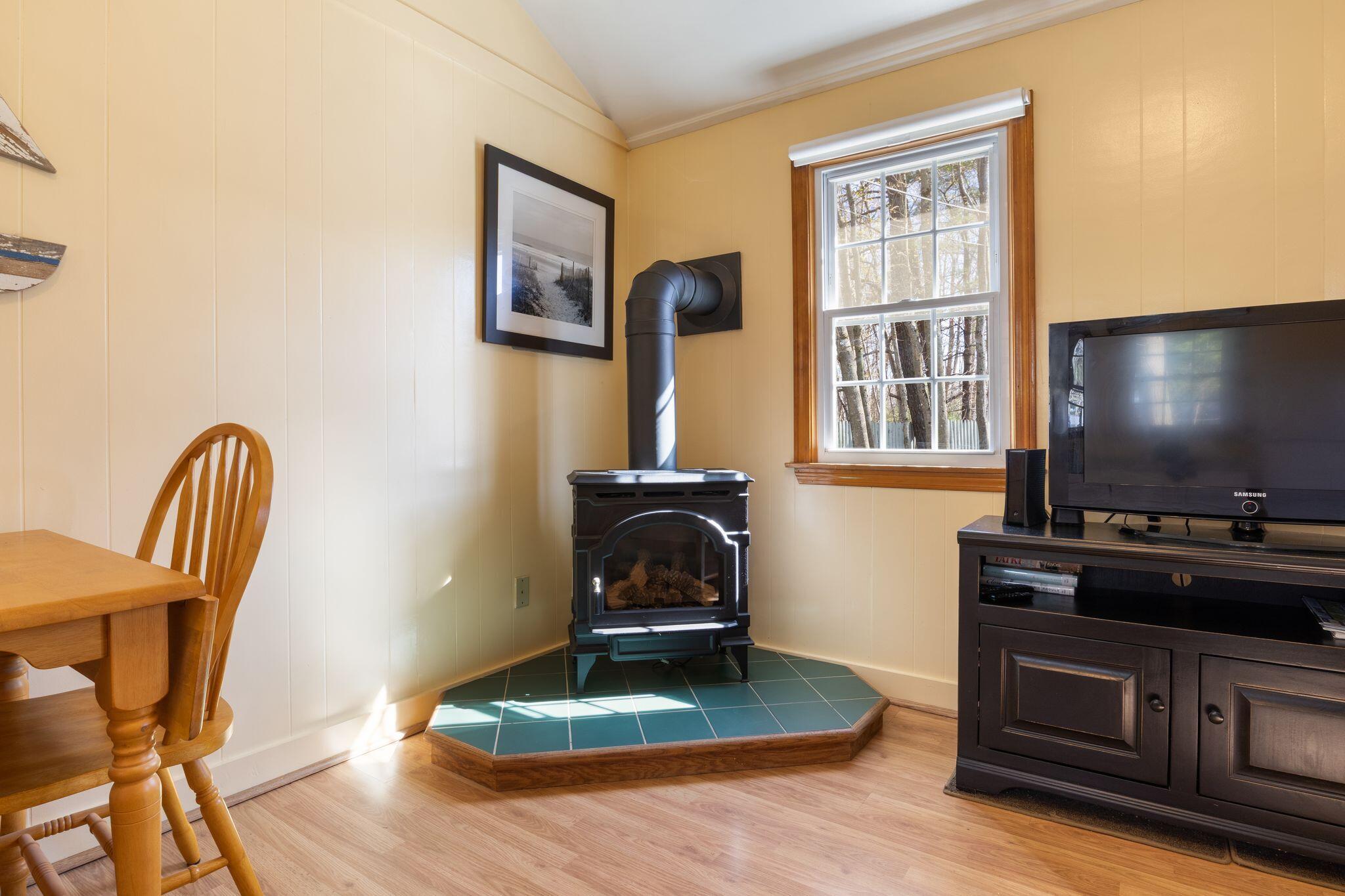 488 Main Street, Unit 7 Ogunquit, ME 03907 - Photo 6 of 57 488 Main Street, Unit 7, Ogunquit, Maine