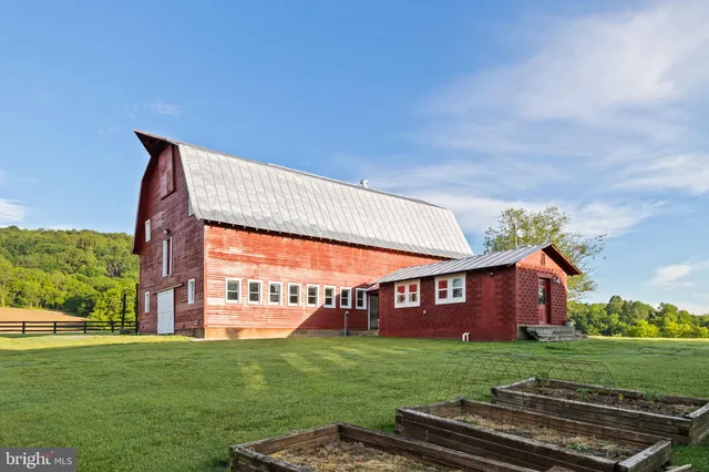 $2,600,000 | 23350 Cedar Mountain Drive, Rapidan, VA 22733