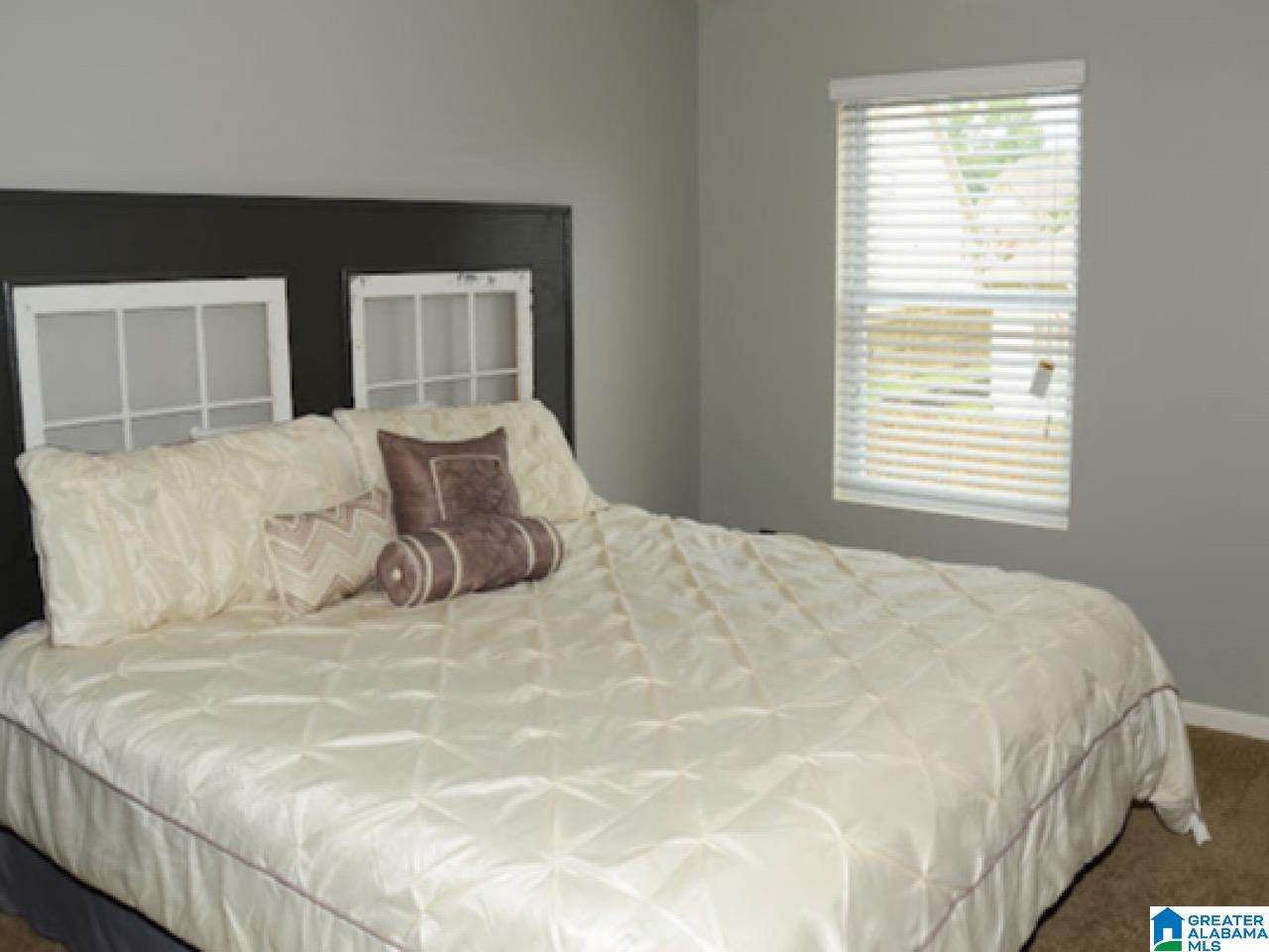 2038 Kerry Circle Calera, AL 35040 - Photo 17 of 20