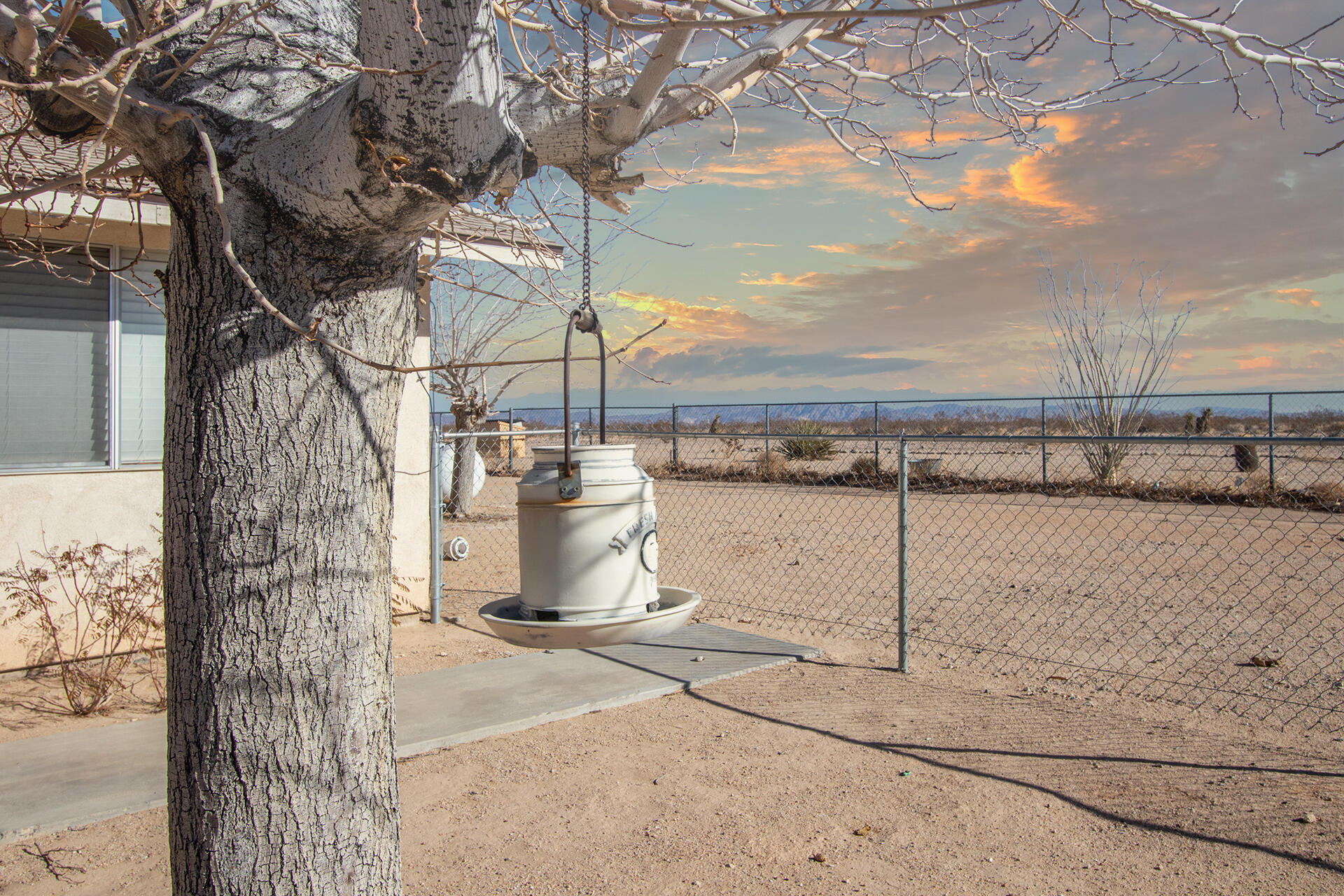64626 Del Rey Road Joshua Tree, CA 92252 - Photo 27 of 33 a view of a city street