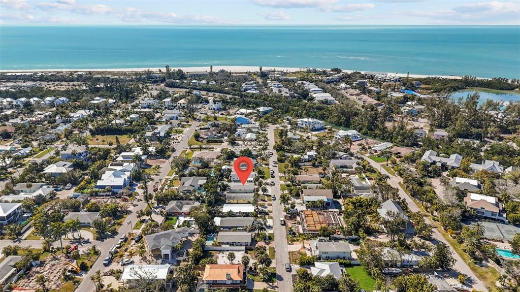 690 Fox Street Longboat Key, FL 34228 - Photo 24 of 41 a view of a city