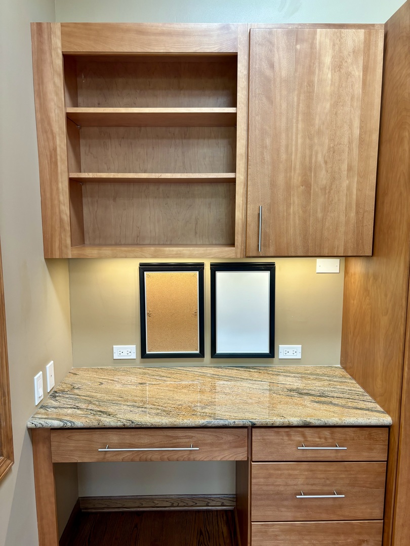 3206 Maple Leaf Drive Glenview, IL 60026 - Photo 20 of 45 a view of kitchen island