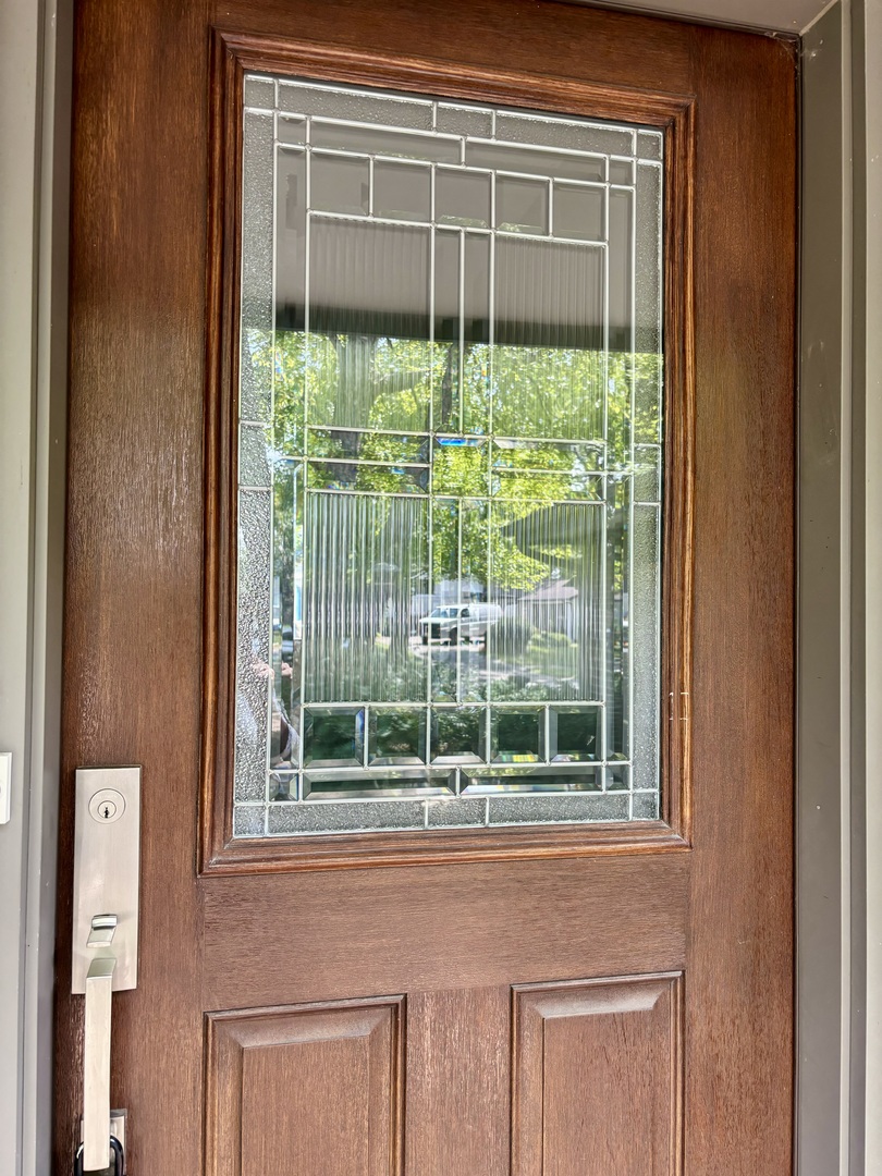 3206 Maple Leaf Drive Glenview, IL 60026 - Photo 4 of 45 a view of a room that has a window and a kitchen view
