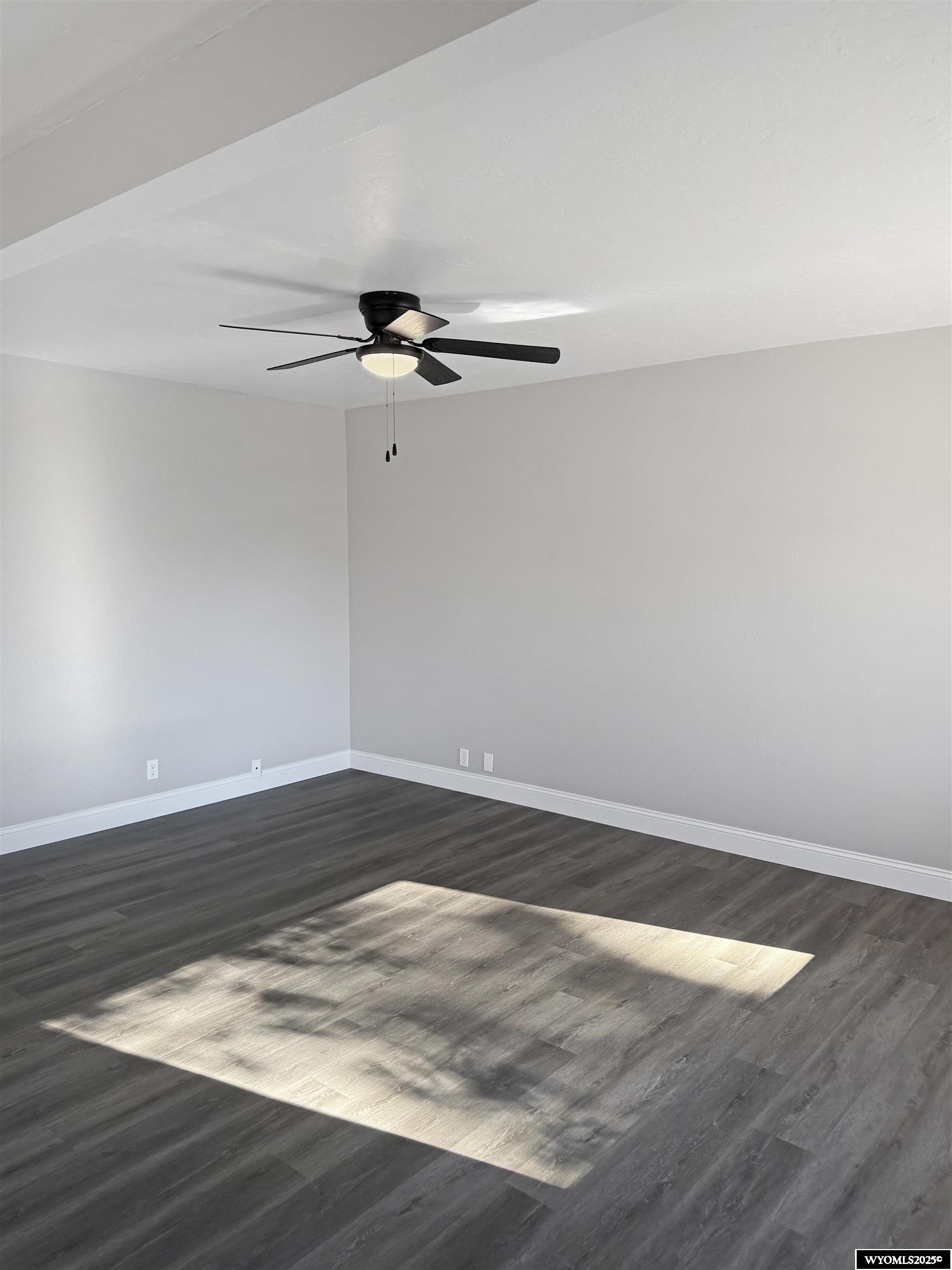 612 Sage Street Evanston, WY 82930 - Photo 4 of 19