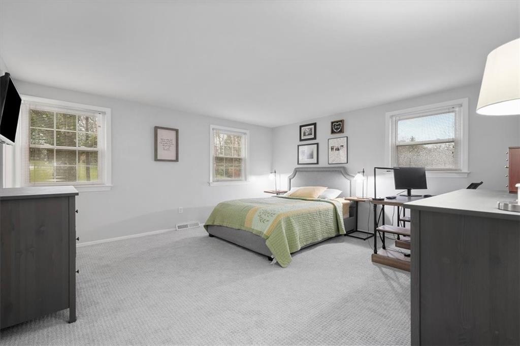 9350 Timber Trail Pittsburgh, PA 15237 - Photo 35 of 38 a bedroom with a bed and a window