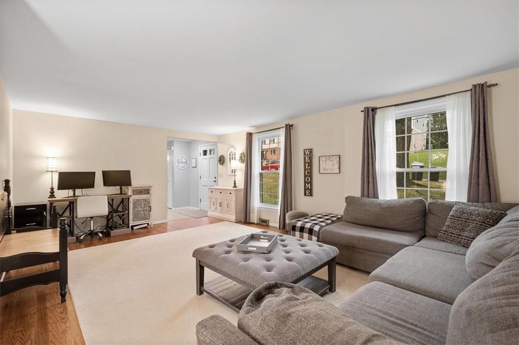 9350 Timber Trail Pittsburgh, PA 15237 - Photo 10 of 38 a living room with furniture window and a couch