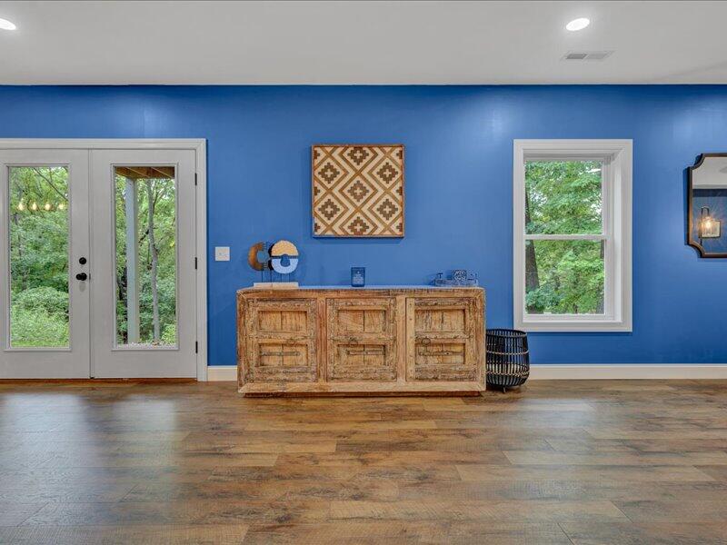 4995 Merriman Road Roanoke, VA 24018 - Photo 34 of 39 32-DSC5297