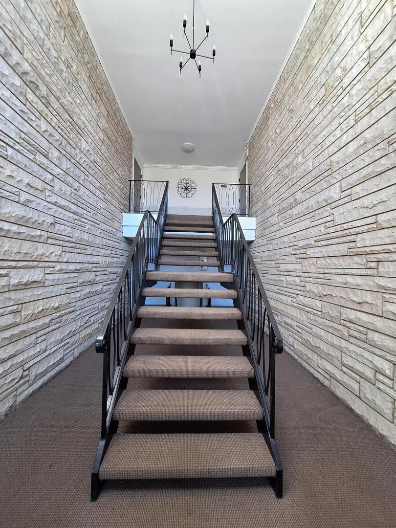 1313 Rebecca Road, Unit 209 Lombard, IL 60148 - Photo 3 of 26