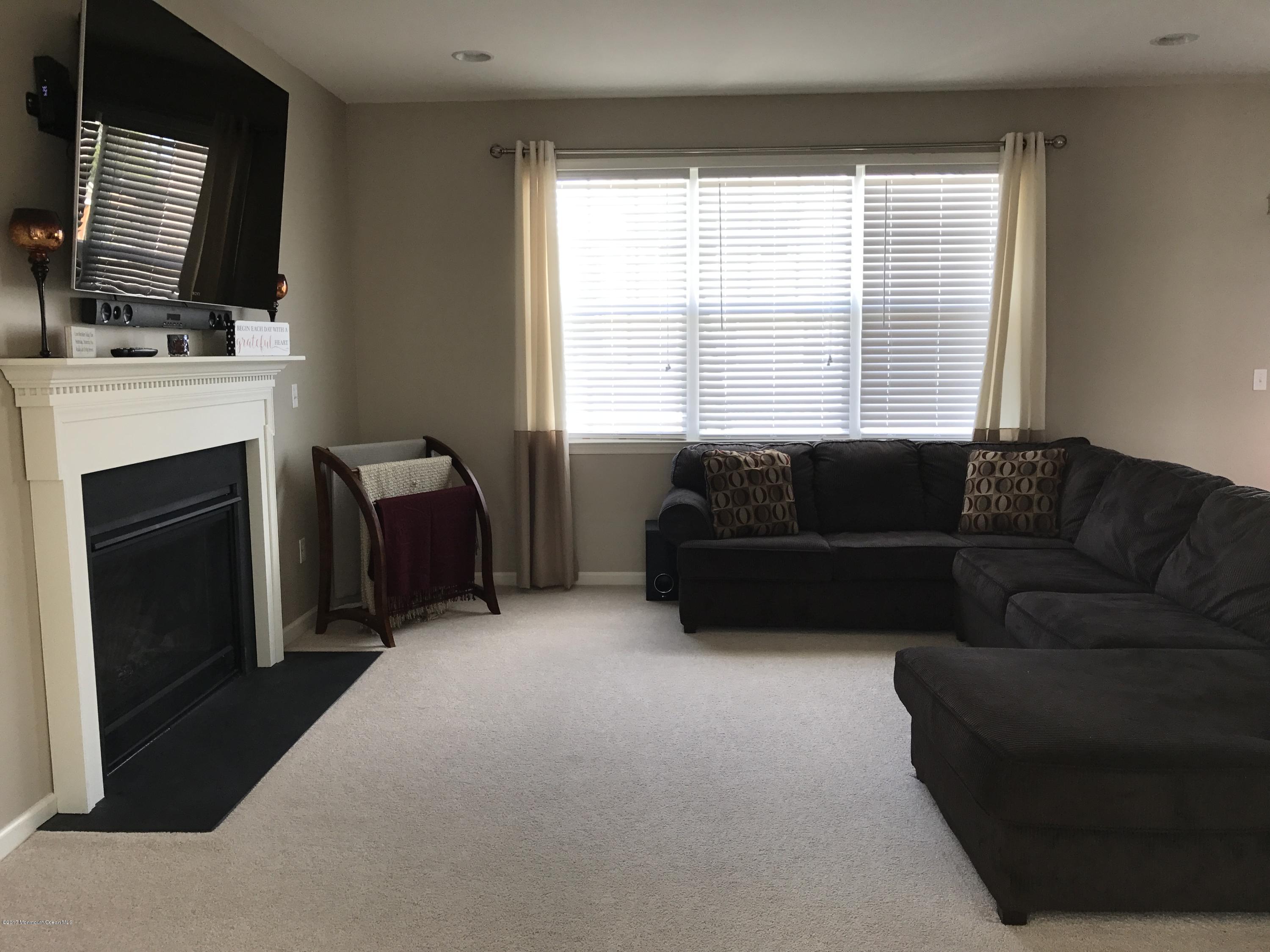 126 Spirit Bear Road Toms River, NJ 08755 - Photo 15 of 37 IMG_2770