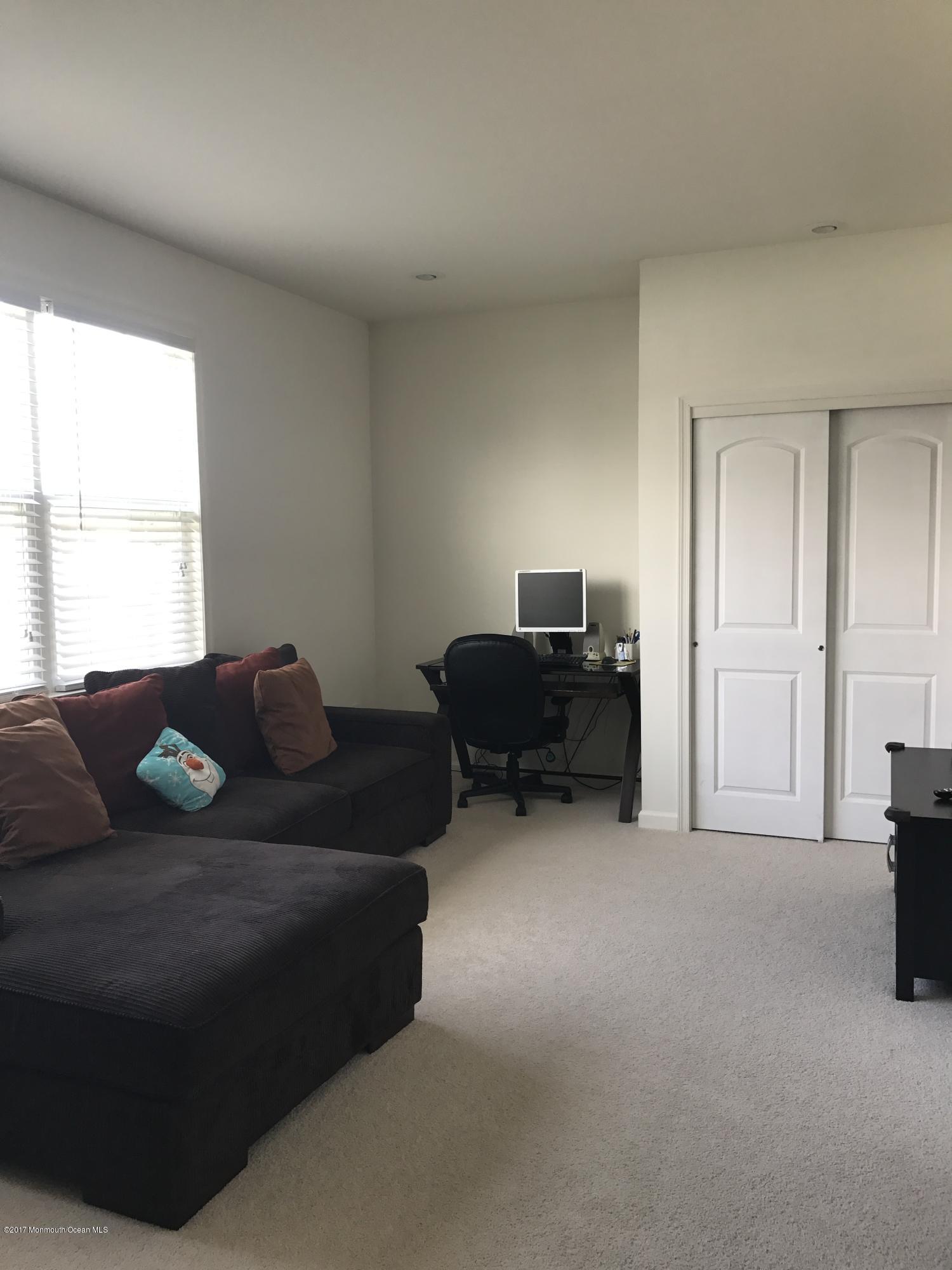 126 Spirit Bear Road Toms River, NJ 08755 - Photo 17 of 37 IMG_2804